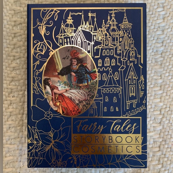 Little Briar Rose - Story Book Palette Fairy Tales - Picture 5 of 5